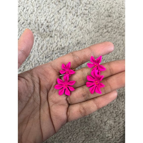 Hot pink earring dark pink resin fuchsia flower chunky ,pink flower statement - Picture 1 of 9